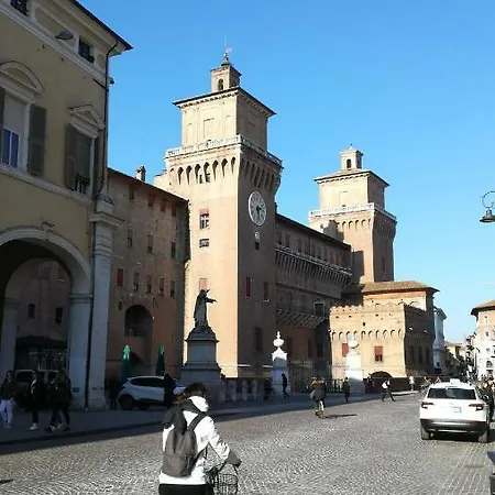 Lägenhet Il Nido Di Rondine Ferrara
